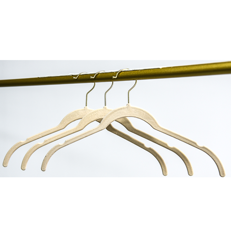 High Quality Velvet Coat Hangers with Golden Hook Manufacturer Cheap Wholesale Hot Seller Hotel Hangers Custom Logo